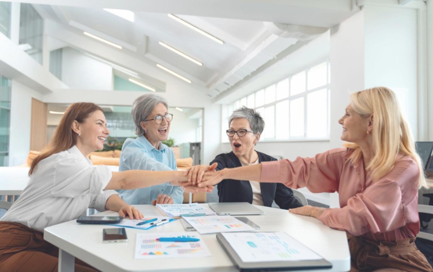 Témoignage client avec graphiques de progression financière